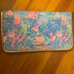 Lily travel case